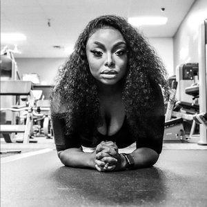 Meet your Posher, Christal